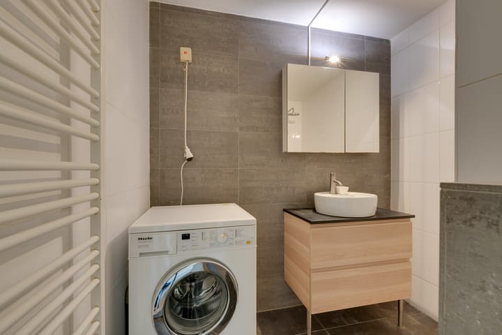 Foto 13 van IJplein 270