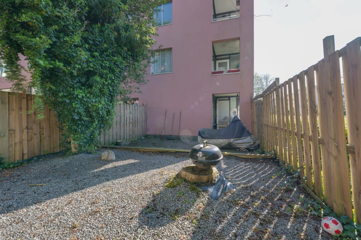 Foto 17 van IJplein 270