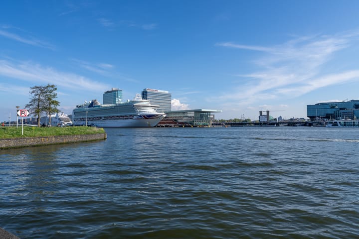 Foto 37 van IJplein 270