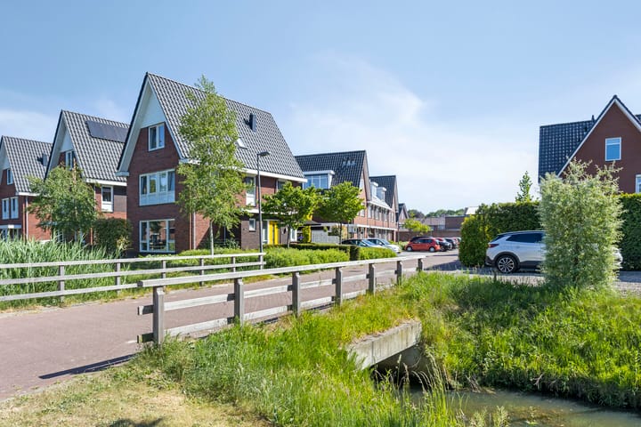 Foto 2 van Van Hogendorplaan 17