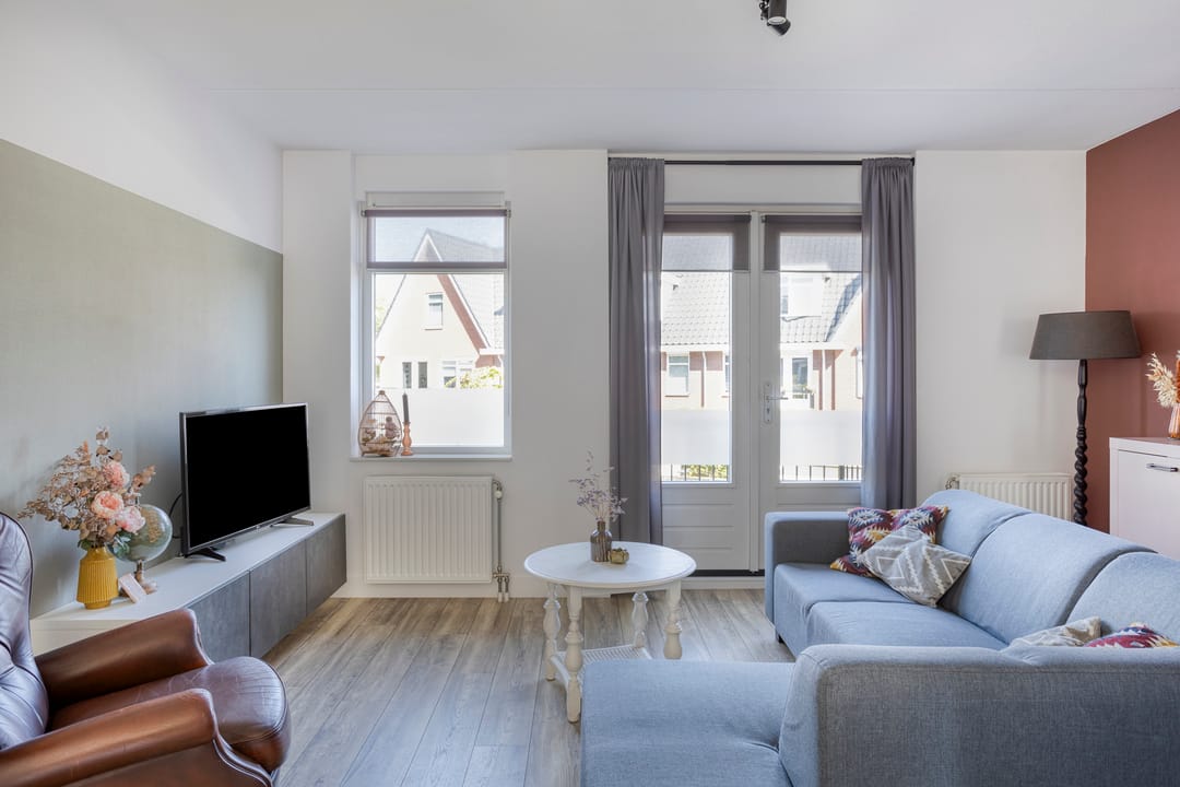 Foto 8 van Van Hogendorplaan 17