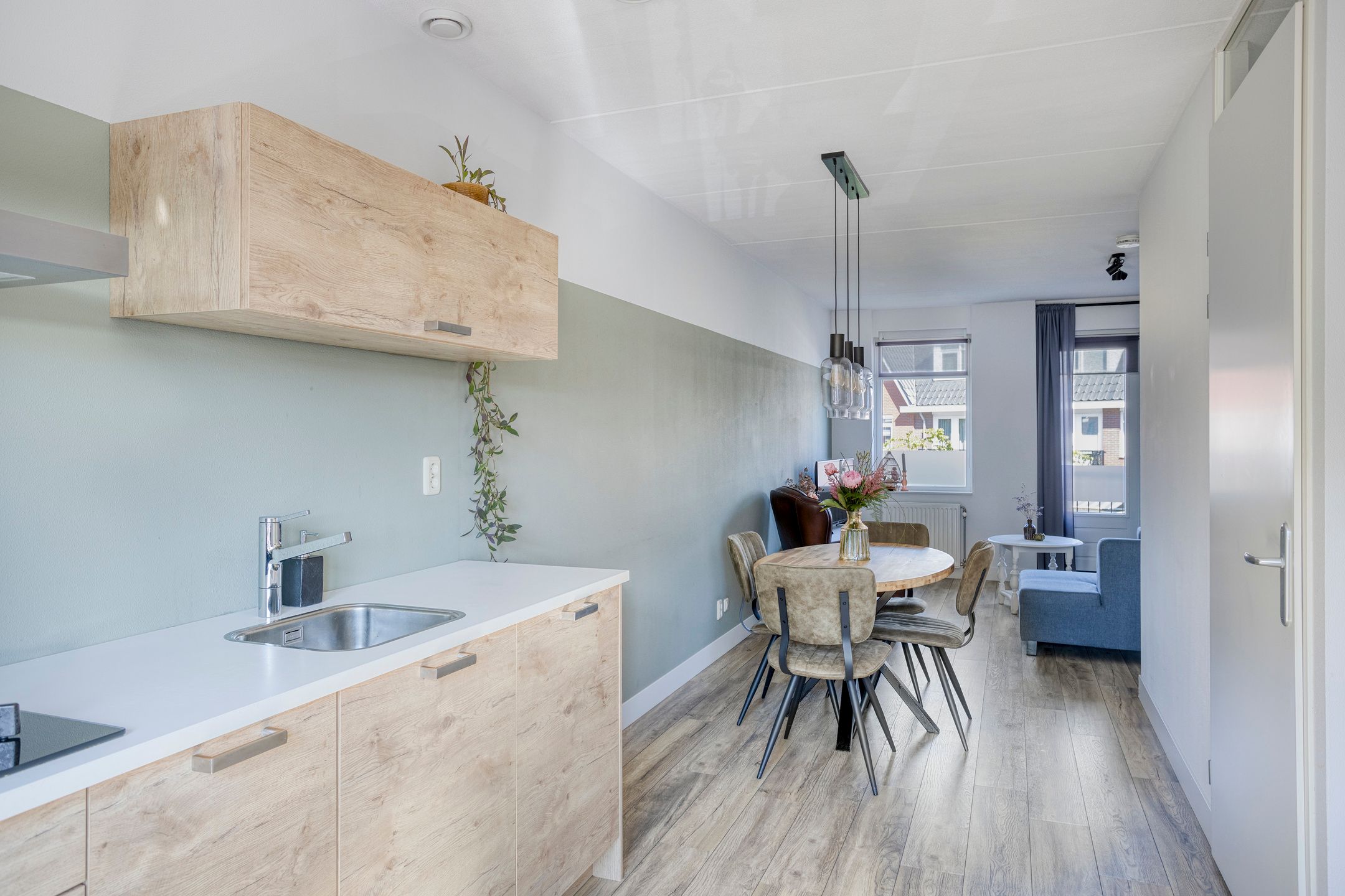 Foto 18 van Van Hogendorplaan 17