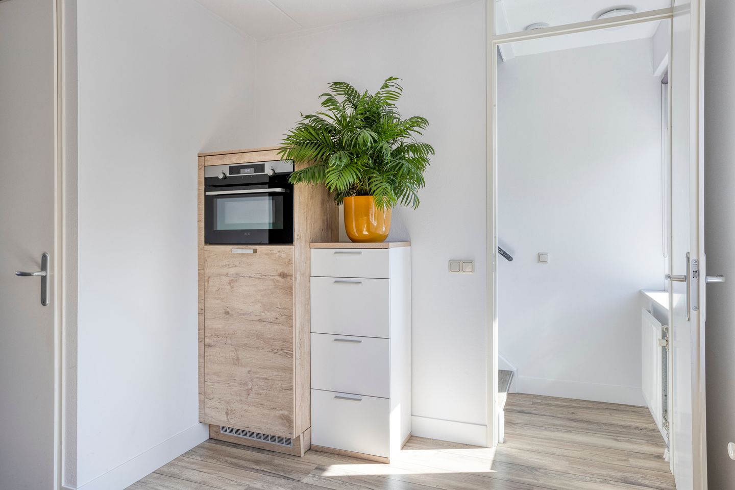 Foto 20 van Van Hogendorplaan 17