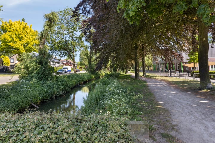 Foto 33 van Van Hogendorplaan 17