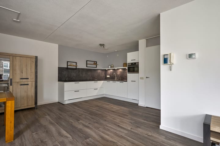 Foto 12 van Stationsplein 19