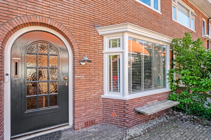 Foto 2 van De Genestetstraat 62