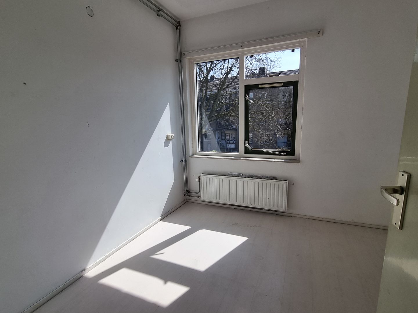 Foto 20 van Van der Doesstraat 15