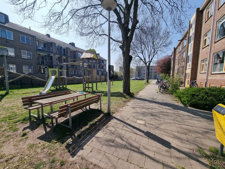 Foto 28 van Van der Doesstraat 15