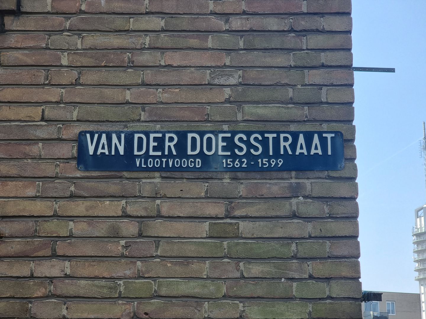 Foto 29 van Van der Doesstraat 15