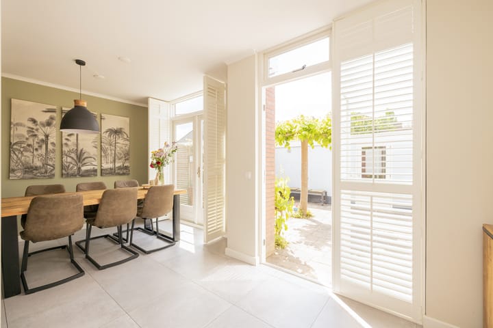 Foto 11 van Duindoornstraat 6