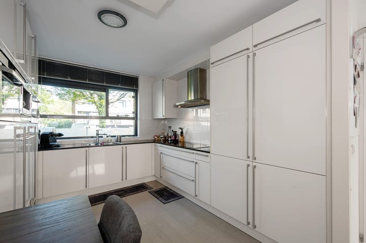 Foto 9 van Meindert Hobbemastraat 78