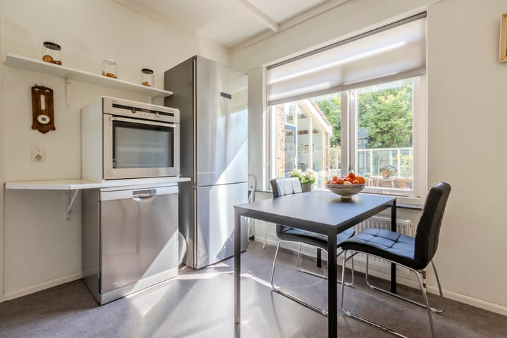 Foto 23 van Graaf Bernadotteplein 15