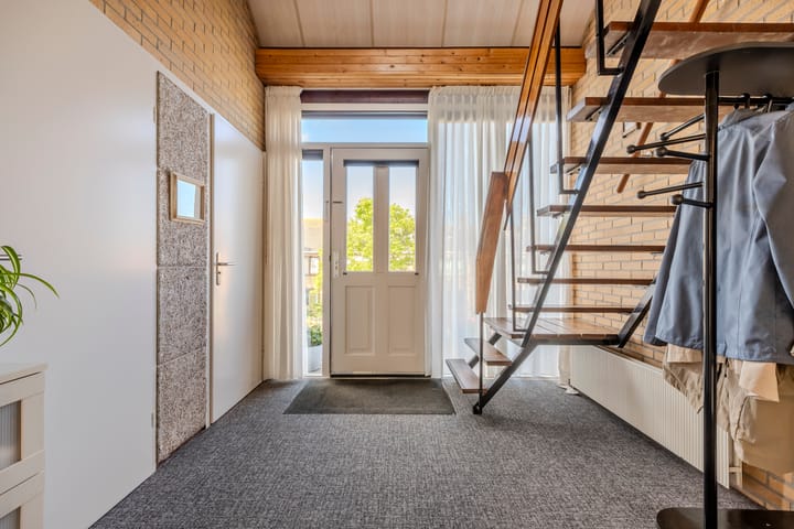 Foto 28 van Graaf Bernadotteplein 15