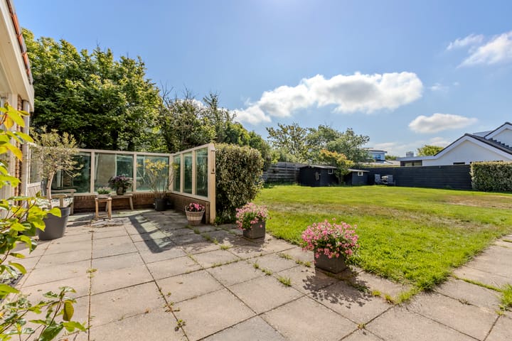 Foto 40 van Graaf Bernadotteplein 15