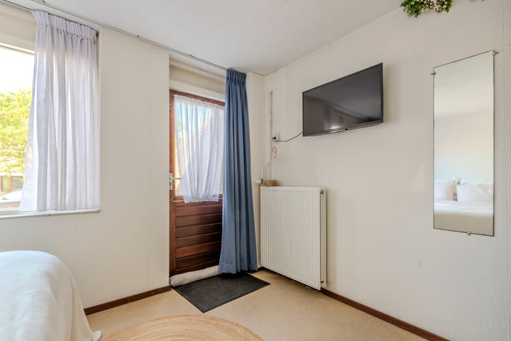 Foto 58 van Graaf Bernadotteplein 15