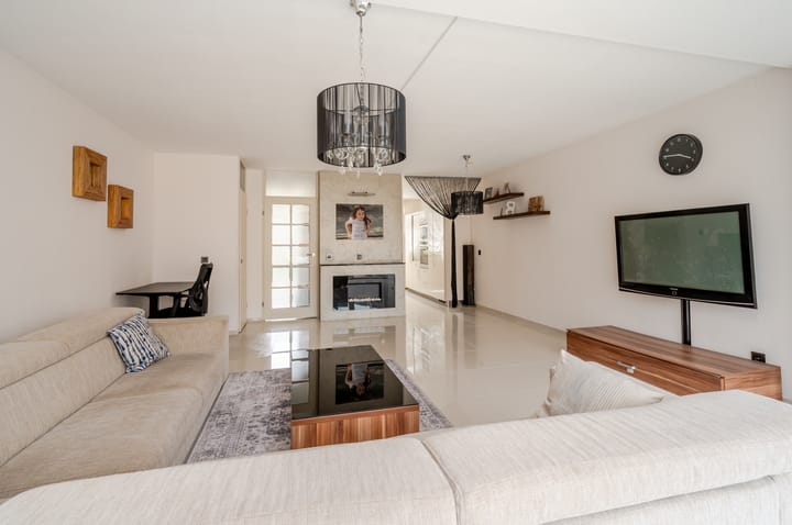 Foto 11 van Glenn Millerweg 74