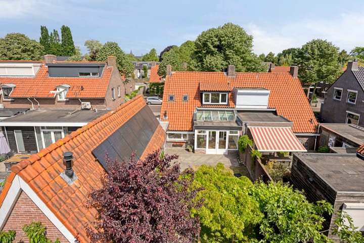 Foto 30 van Burg. Nieuwenhuijzenstraat 29