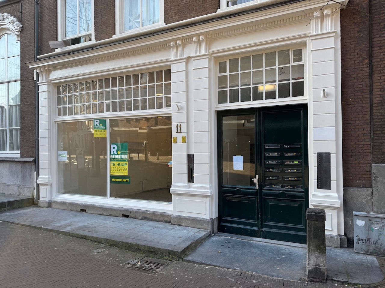 View photo 2 of Lutherse Burgwal 11