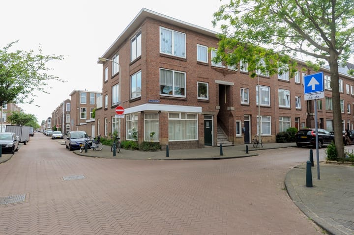 Photo 1 of Laurierstraat 143