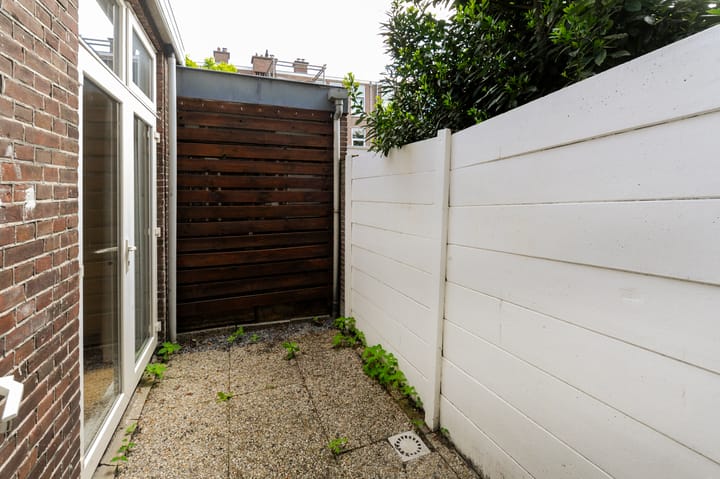 Photo 25 of Laurierstraat 143