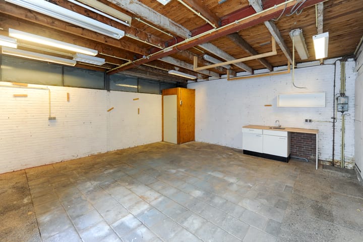 Photo 29 of Laurierstraat 143