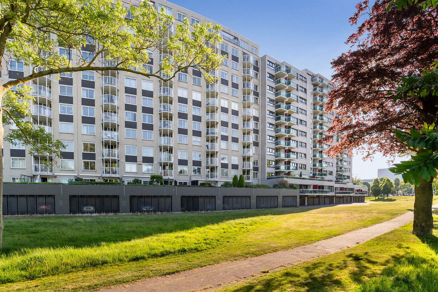 Photo 35 of Oostmaaslaan 574