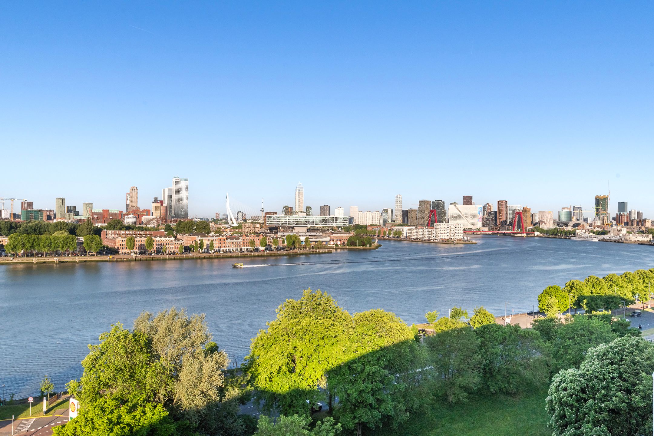 Photo 42 of Oostmaaslaan 574