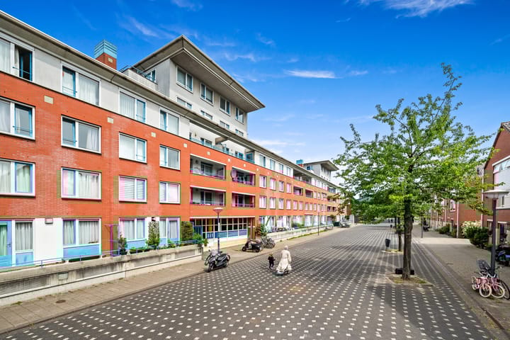 Photo 39 of Thijssestraat 251