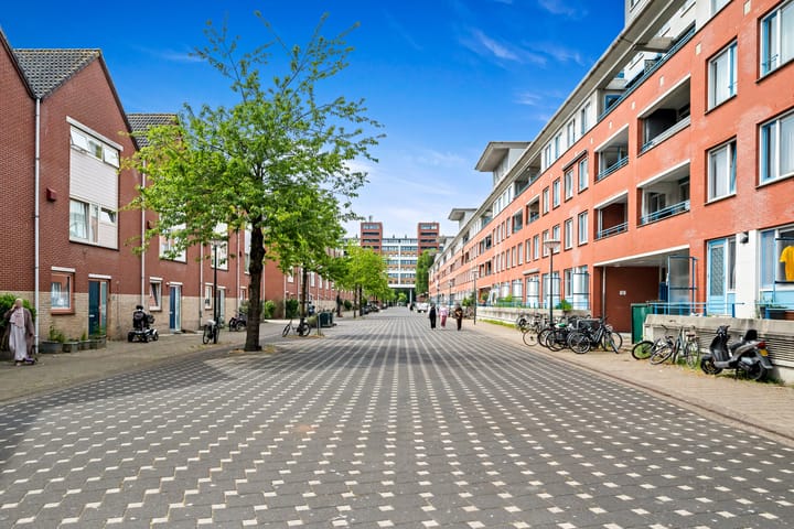 Photo 40 of Thijssestraat 251