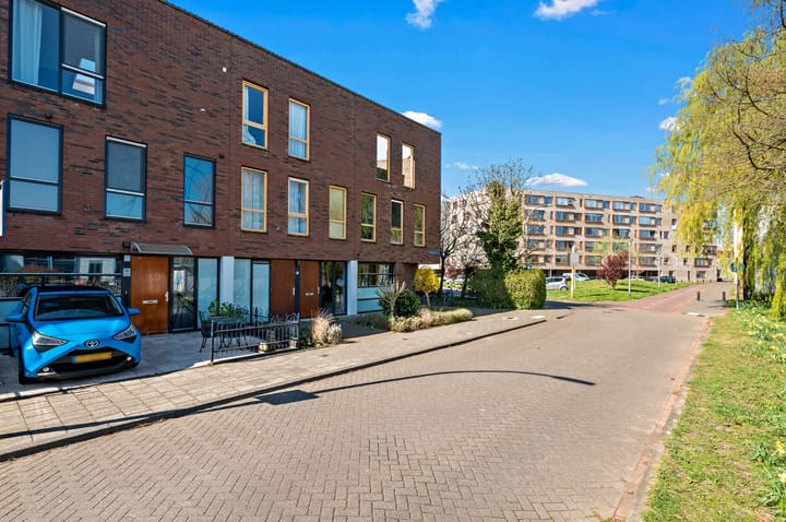 Foto 1 van Molenaarstraat 14