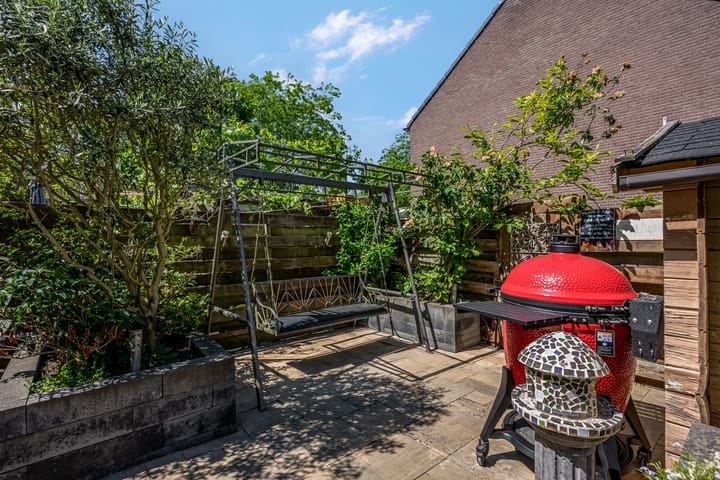 Foto 44 van Hoogezandstraat 12