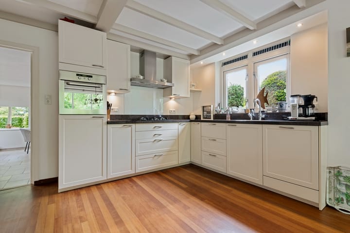 Foto 16 van Molenweg 43