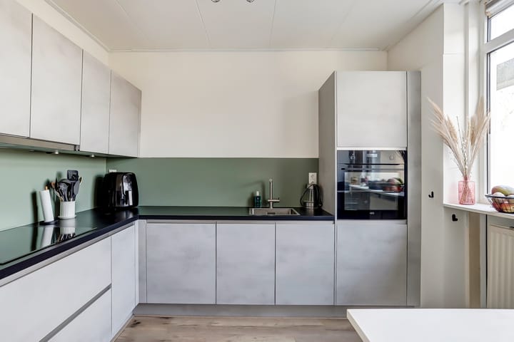 Foto 10 van Van Bosseplantsoen 132