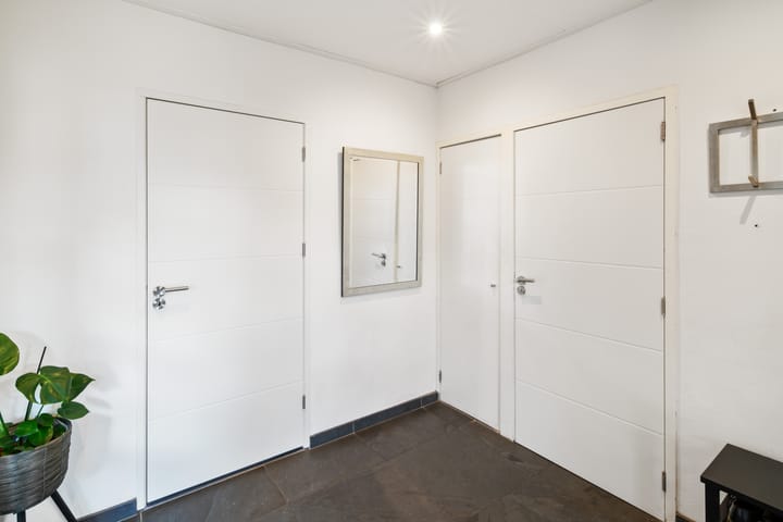 Photo 15 of Vosberg 8