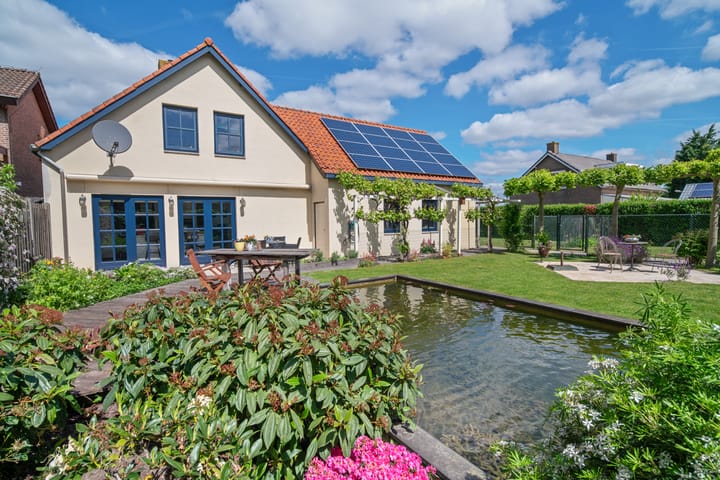 Photo 41 of Vosberg 8