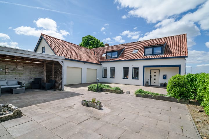 Photo 48 of Vosberg 8