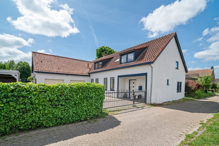 Photo 53 of Vosberg 8