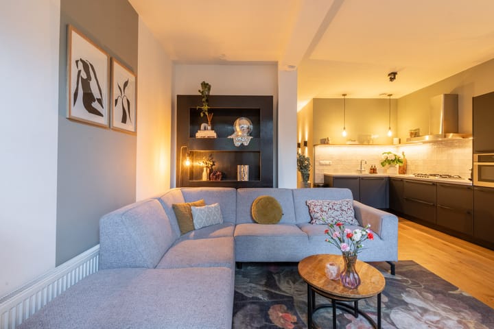 Foto 10 van Van Alphenstraat 4-H