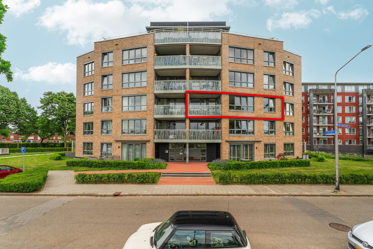 Foto 1 van Ruys de Beerenbrouckstraat 88