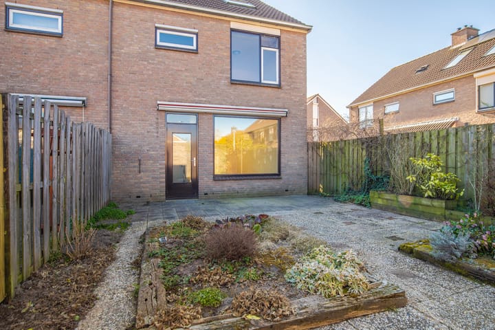 Foto 1 van Schepen Leijdeckerstraat 19