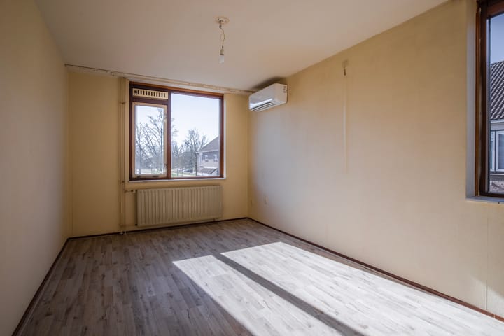 Foto 19 van Schepen Leijdeckerstraat 19