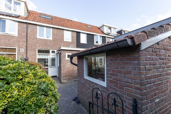 Foto 17 van Rekerstraat 32