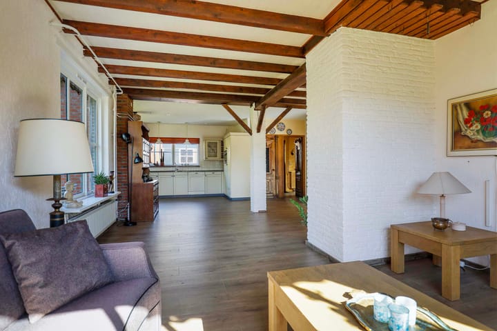 Foto 10 van Larenseweg 87