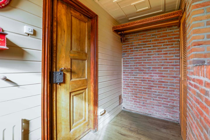 Foto 8 van Larenseweg 87