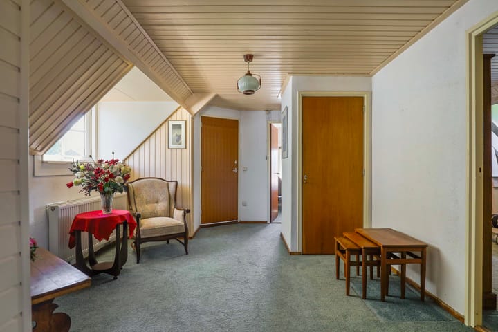 Foto 18 van Larenseweg 87