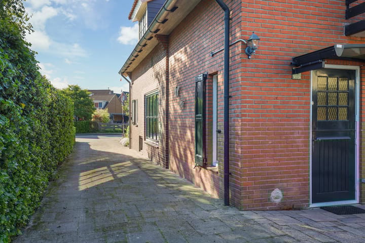 Foto 36 van Larenseweg 87