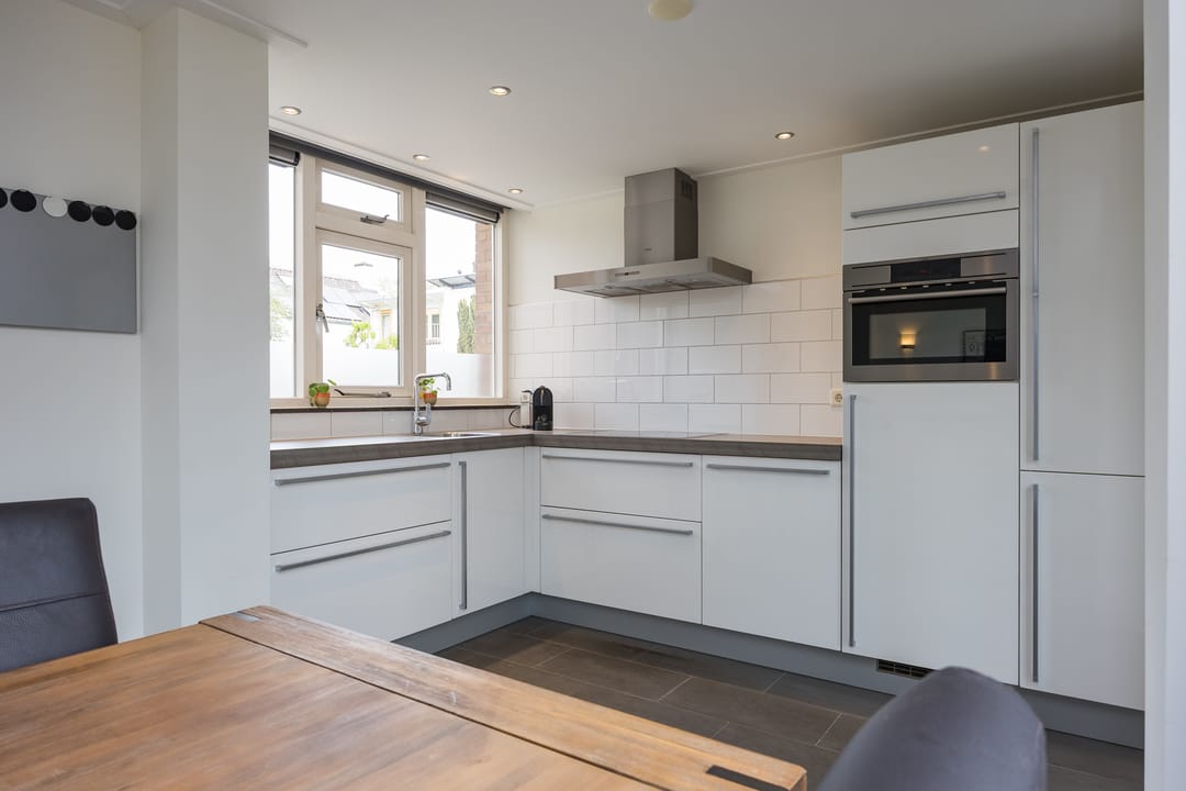 Foto 8 van van Tillstraat 16