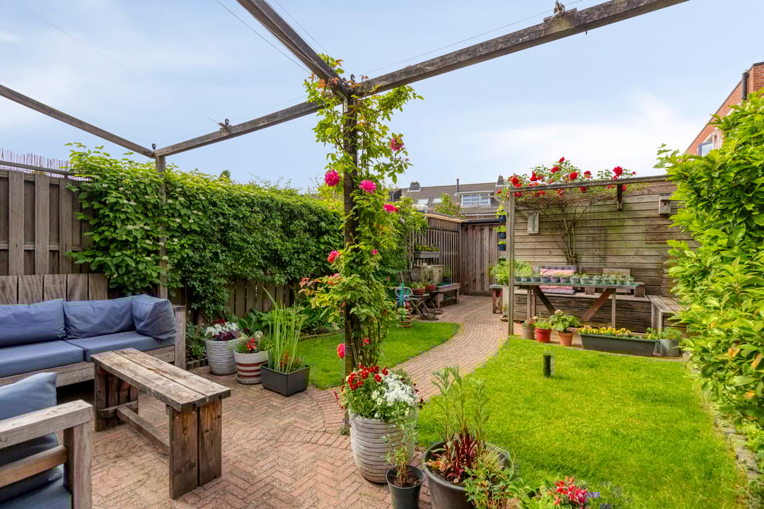 Foto 17 van Narcisplantsoen 17