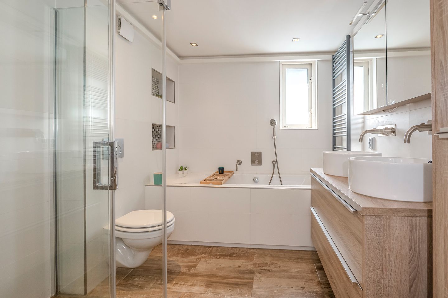 Foto 5 van C.A. van Beverenstraat 60