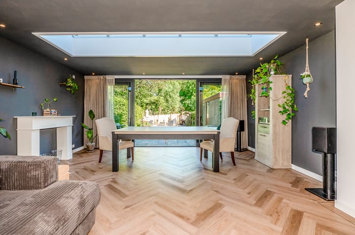 Foto 13 van C.A. van Beverenstraat 60